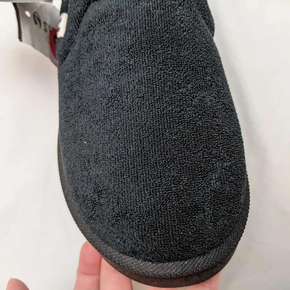 NWT Hurley Unisex Kids Charcoal Slip-On Slippers Size 2